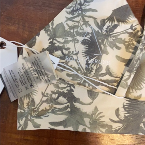 BOYS+ARROWS DON’T SKIP TRIP MART JANE BIKINI TOP - Picture 8 of 10